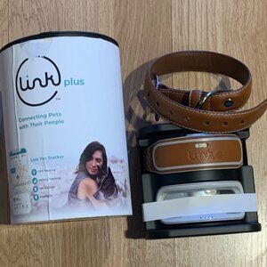 Pet tracker + collar